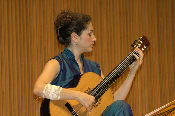 Antigoni_Goni (1)