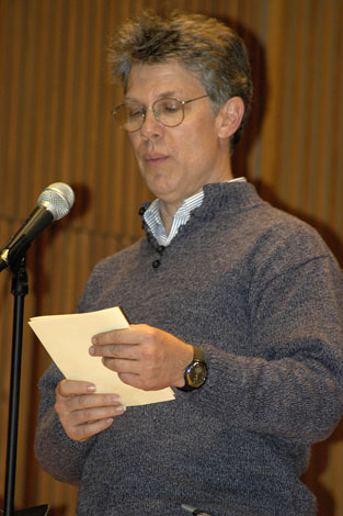Douglas_James