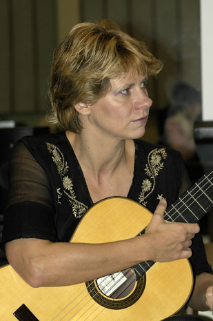 Karen_Schoenhals